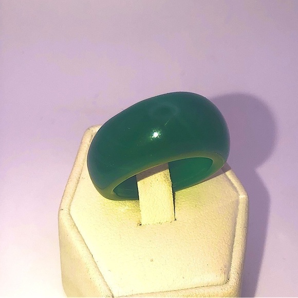 VTG Green Banded Agate Chunky Carved Dome / Bubble Style Ring Sz 9.5 - Picture 9 of 11